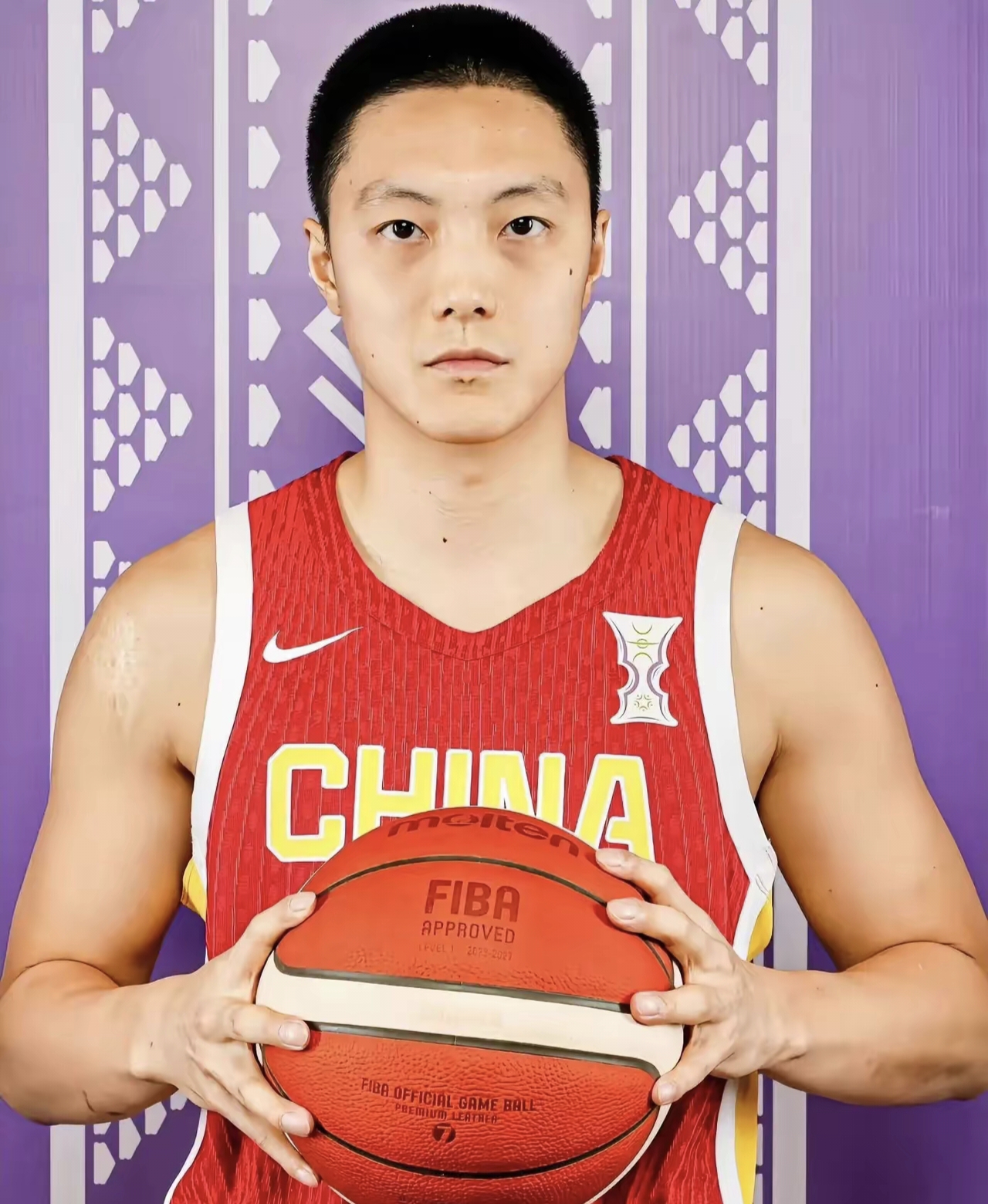 广东宏远CBA战胜福建男篮胡明轩关键得分的简单介绍 广东宏远CBA战胜福建男篮胡明轩关键得分的简单介绍