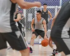 上海久事CBA击败天津先行者王哲林内线强攻(上海男篮王哲林简介) 上海久事CBA击败天津先行者王哲林内线强攻(上海男篮王哲林简介)